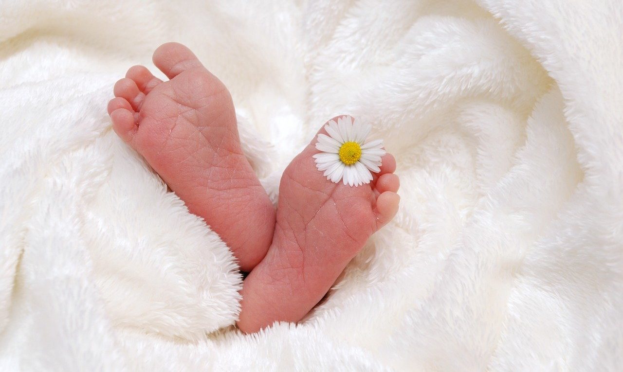 piedi-neonato