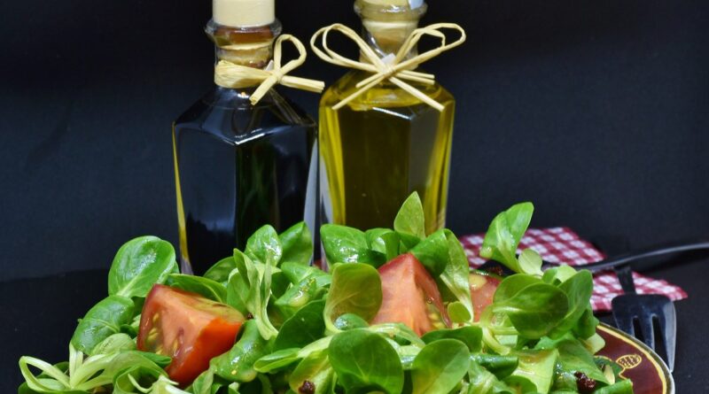 aceto-olio-insalata