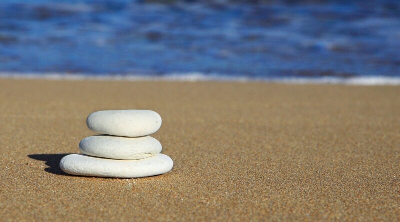 sassi-sulla-spiaggia